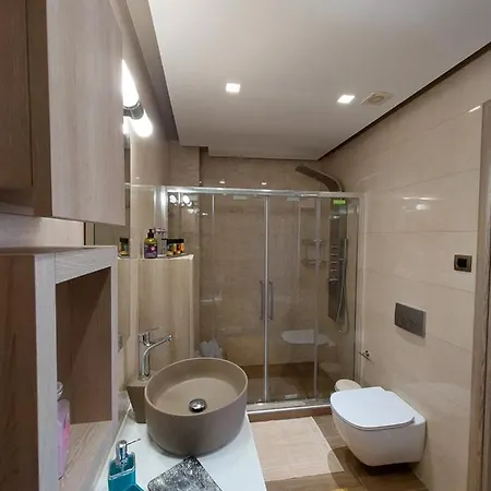 Rika's Seaside חאניה