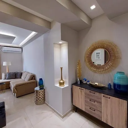 Rika's Seaside דירה *