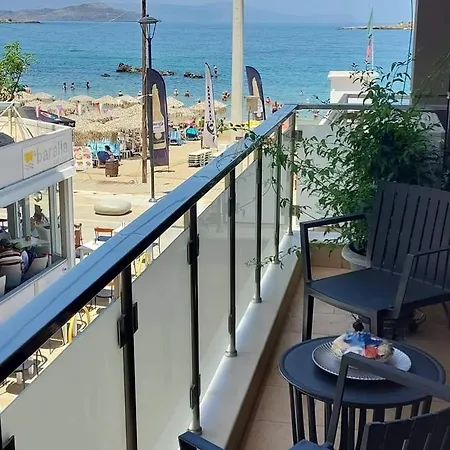 Rika's Seaside Apartamento *