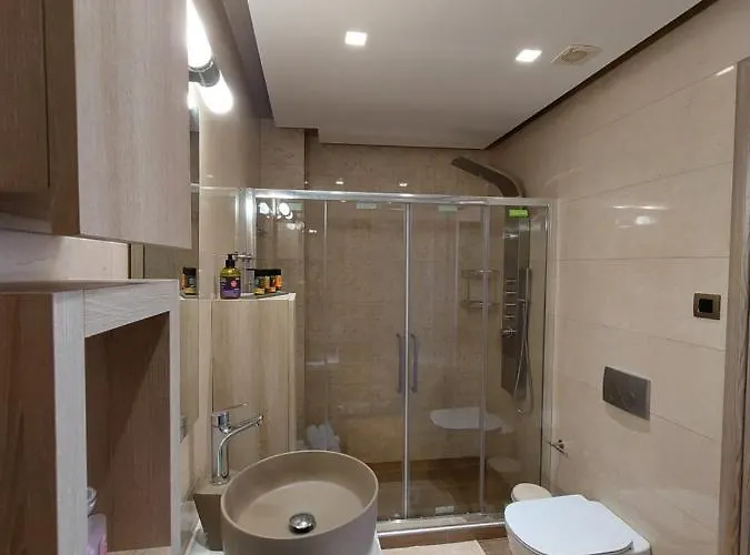 Rika's Seaside 하니아